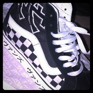 Black and white vans